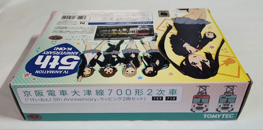 動力付きNゲージ「けいおん!5th ラッピング×2両セット」TOMYTEC