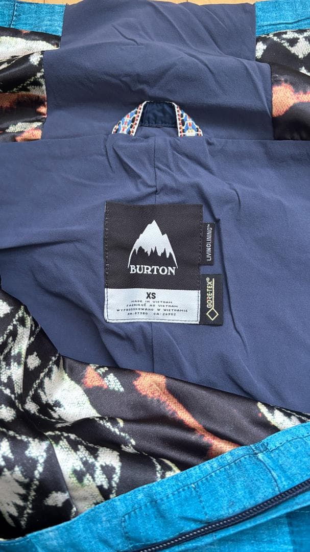ぴ*え様 Burton Women's GORE TEX Zealous Bib