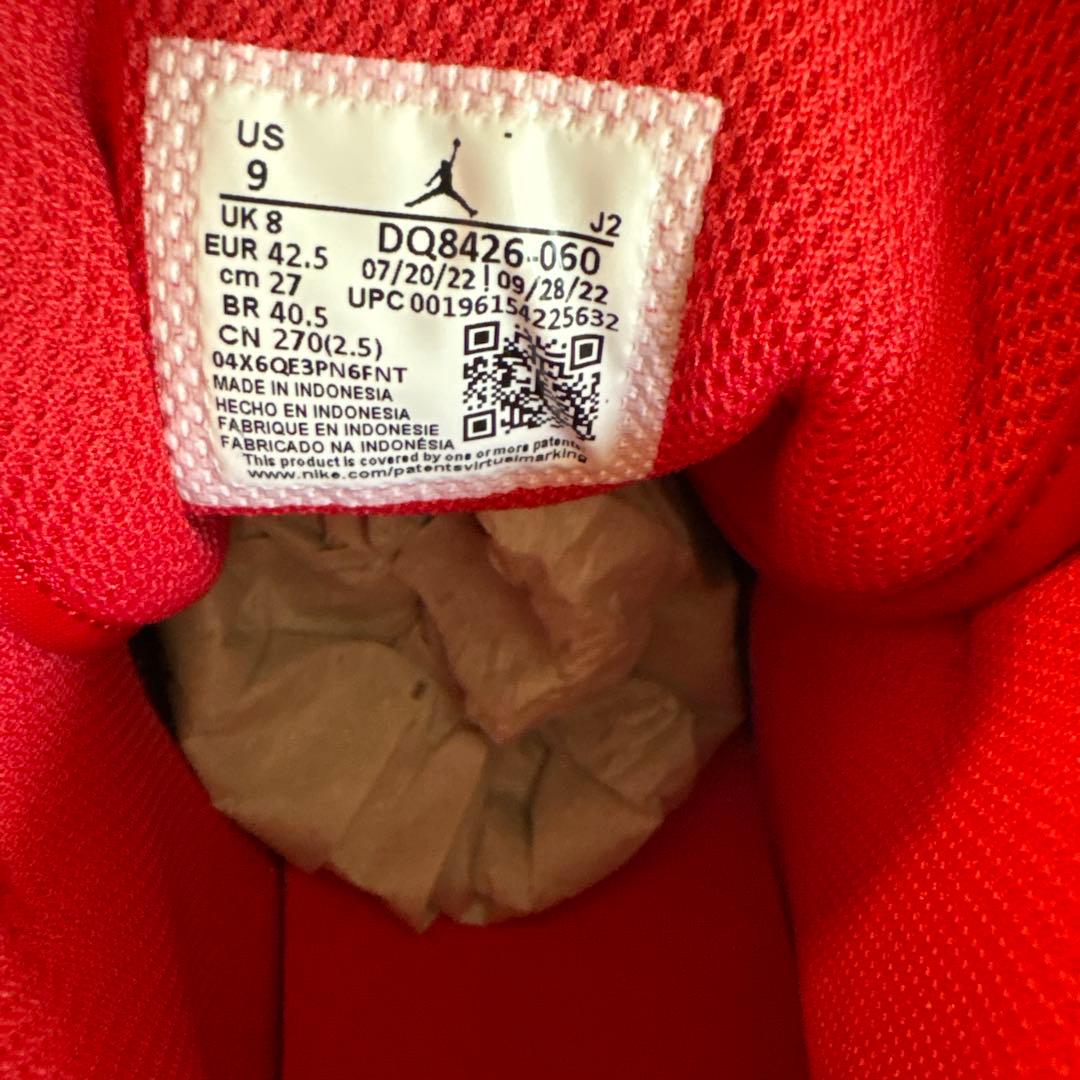 Nike Air Jordan 1 Mid ブラック/レッド