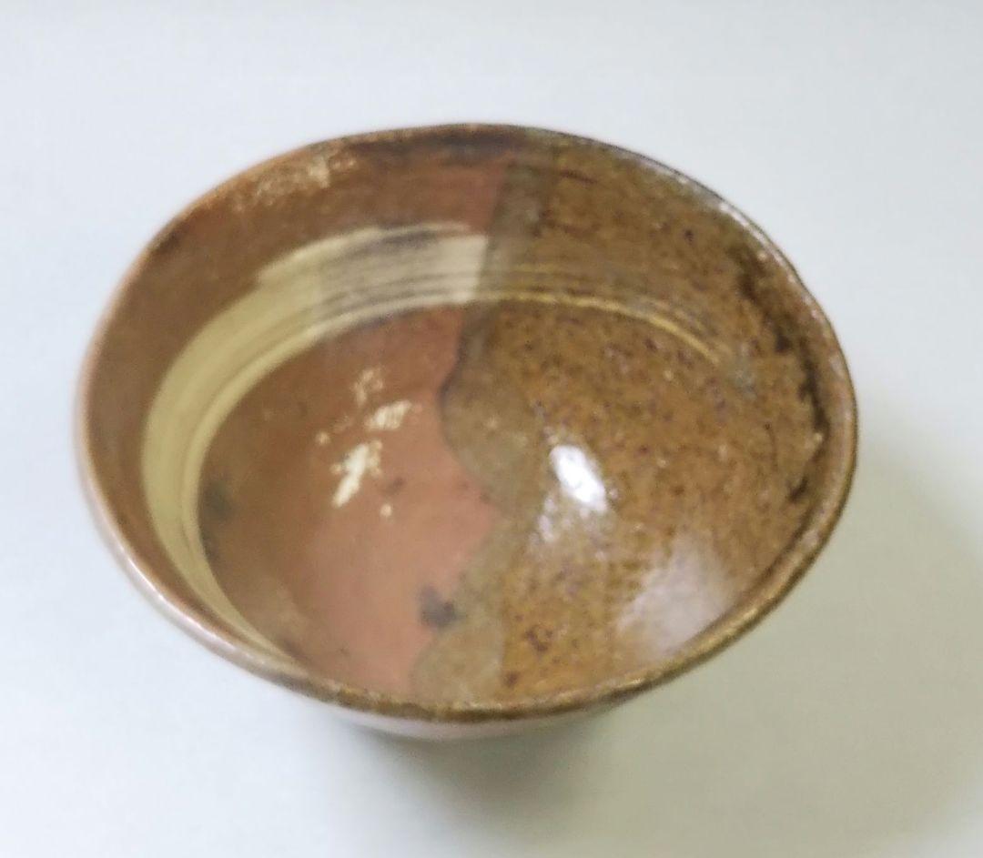 茶道具 茶碗 高麗 伊羅保 片身変 刷毛目 聞慶窯 千漢鳳 韓国