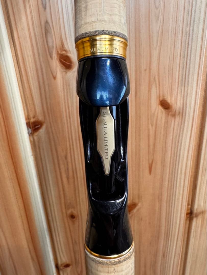 ワールドシャウラリミテッド　1652R-3