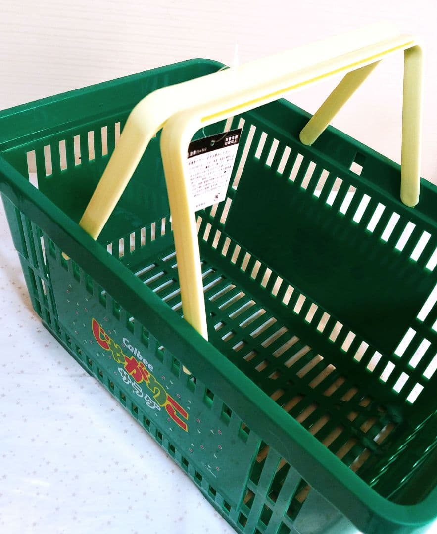 laura　じゃがりこ　バスケット　緑/サラダ味柄　アミューズメント