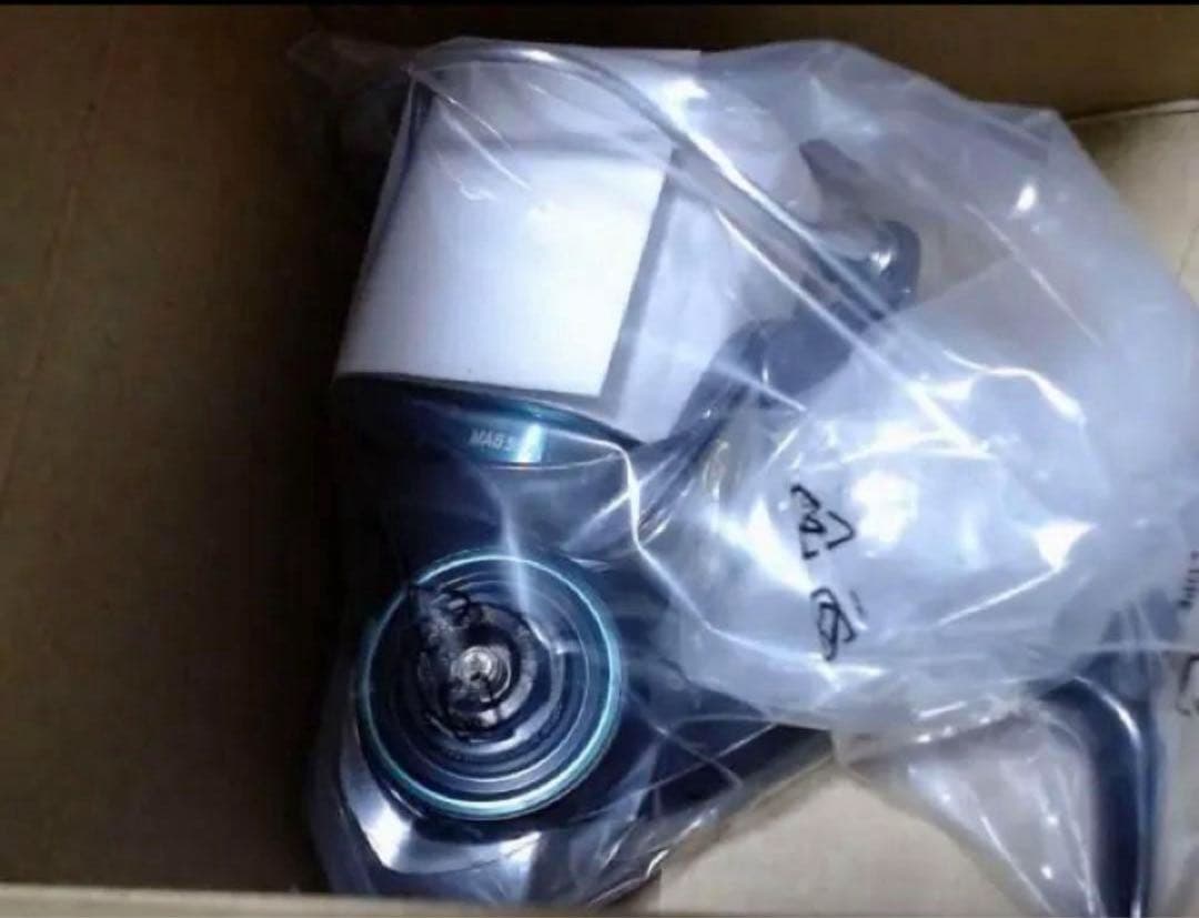 新品 ダイワ エメラルダス RX FC LT2500S リール エギング