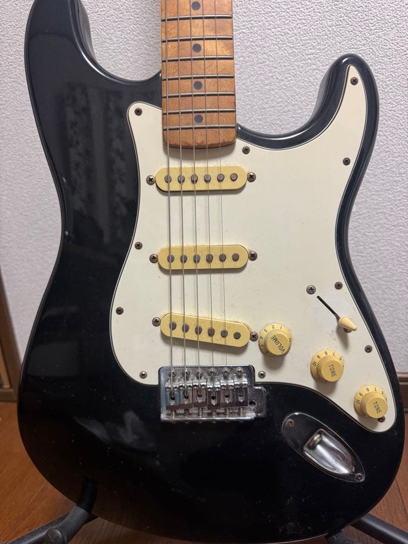 フェンダーメキシコ　ストラトキャスター