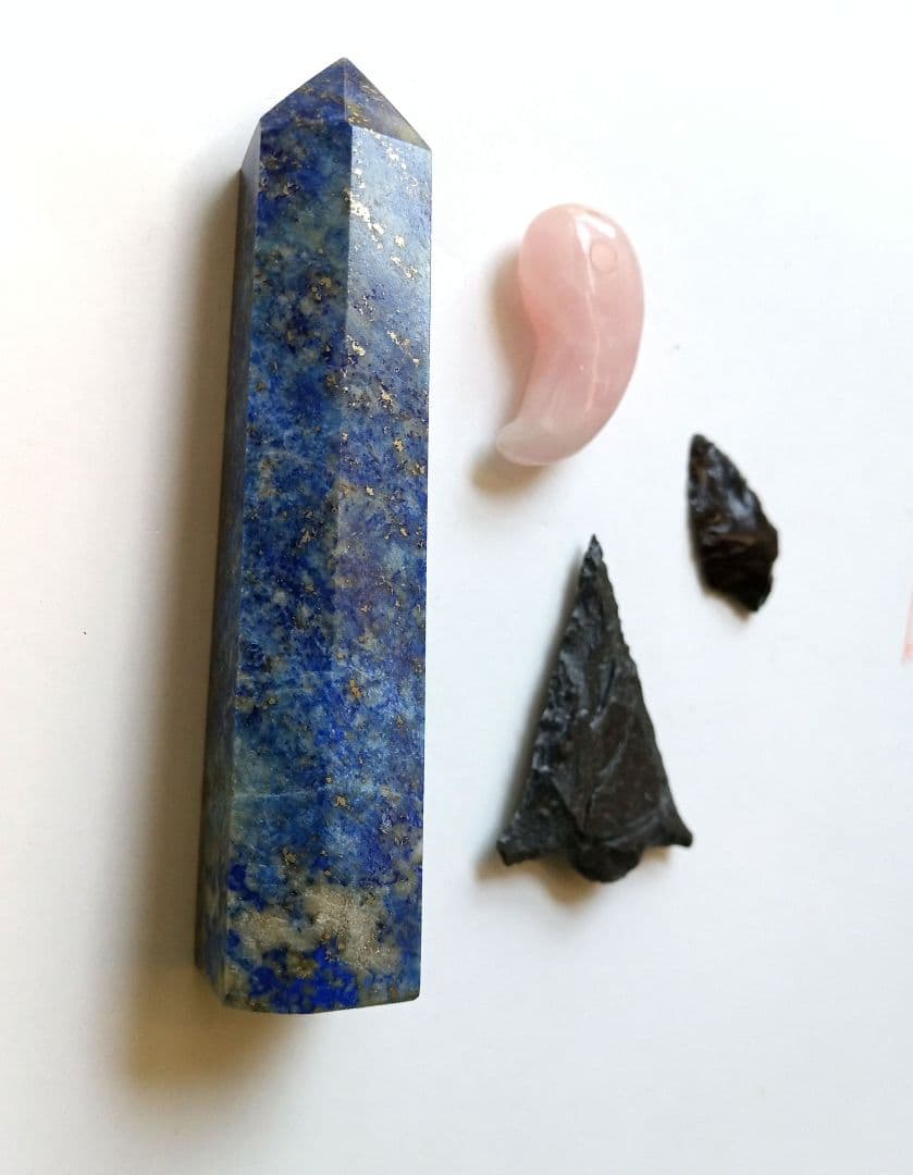 神代セット   ; . カムイ神代世界観　勾玉 ラピスラズリ六角柱 石鏃 石器