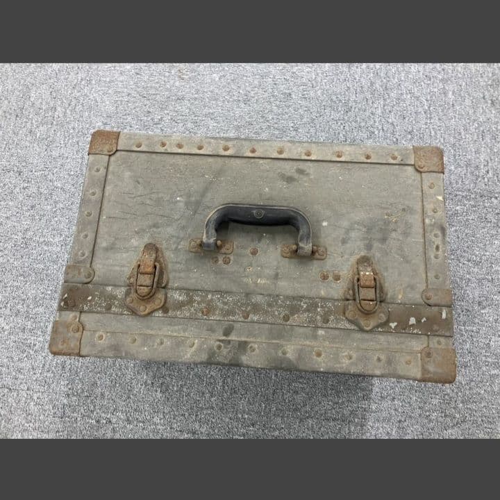 【本物】1951年製のアメリカ軍のM3赤外線狙撃兵用スコープ ボックス 特大