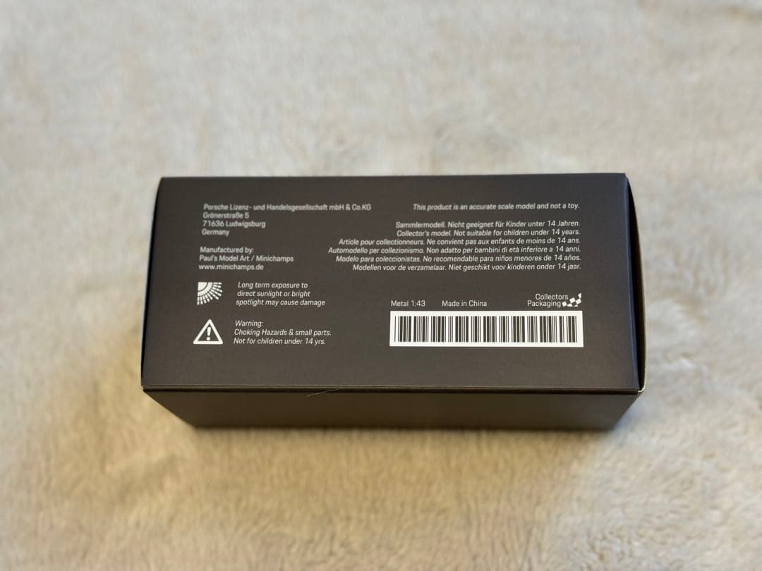 ミニチャンプス 1/43 ポルシェ 911 (992) Carrera 4S