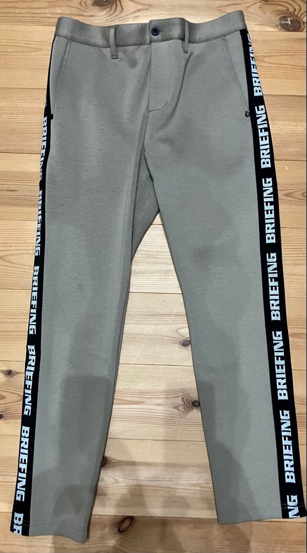 BRIEFING ベージュ ジップアップジャケット、ボトムスセットアップ　M