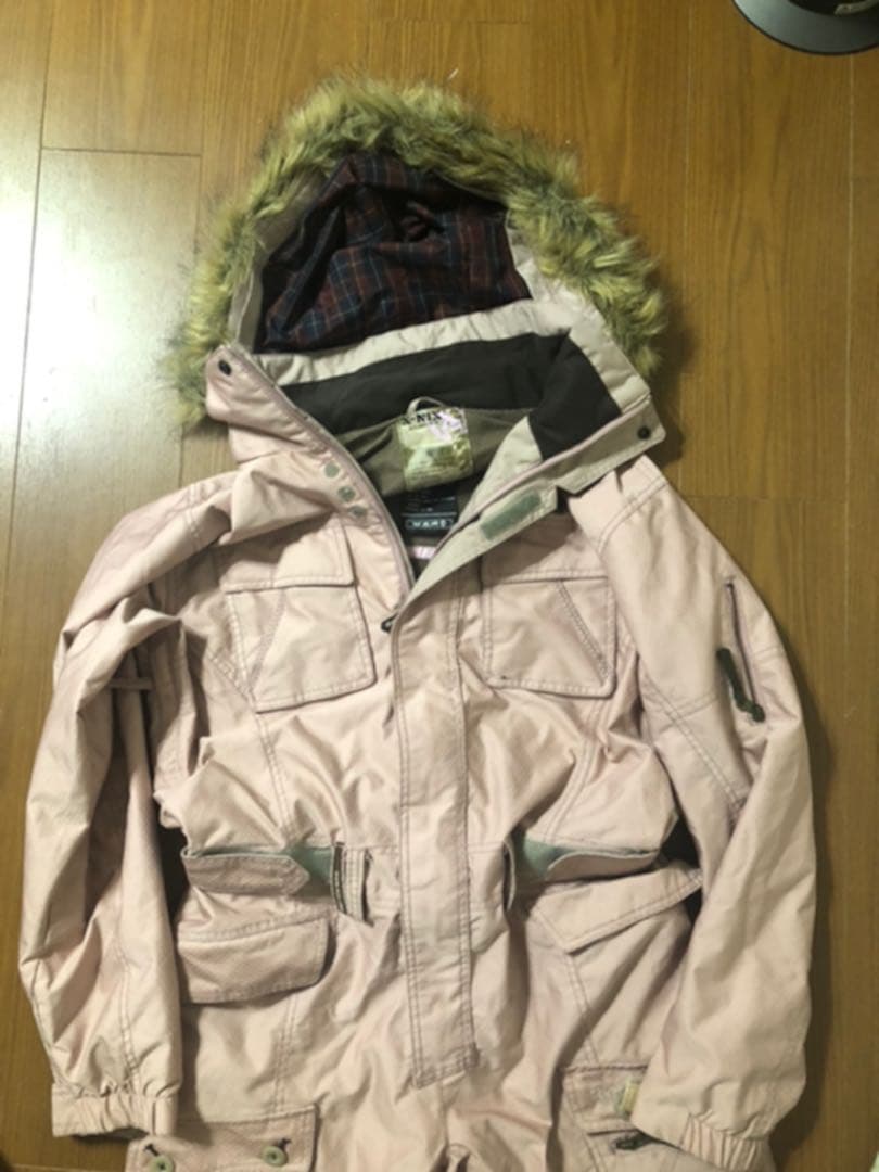 xnix 美品レディース ウェア