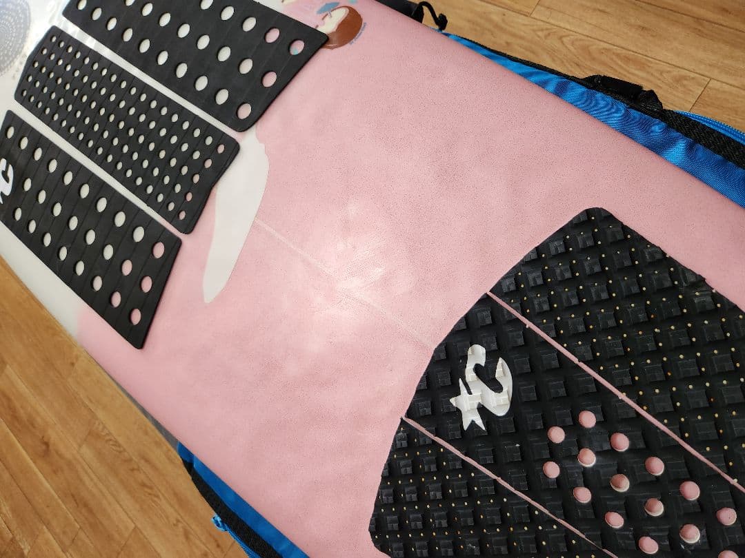 ジャスティス＋チリ　PINACOLADA 5'6\"　フィン付き