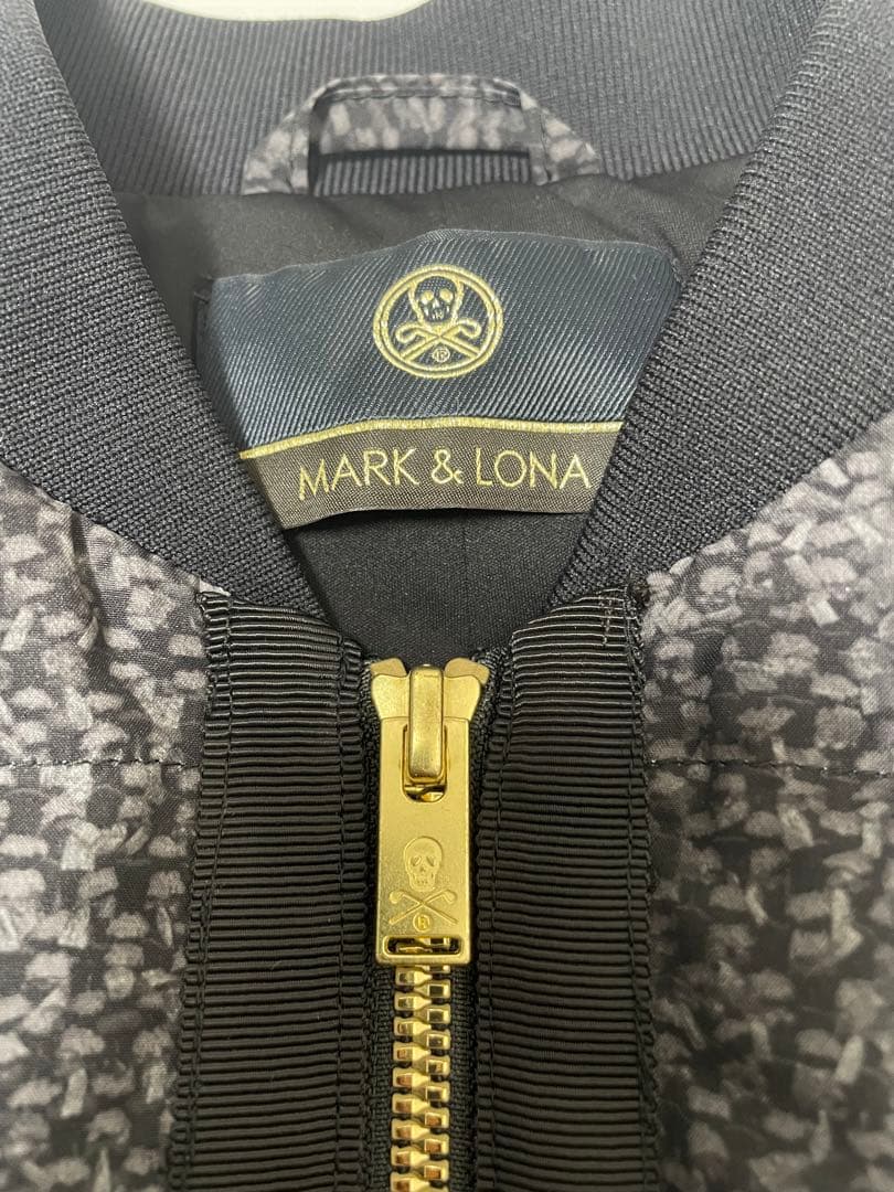 MARK&LONA 新品未使用美品　レディース冬用中綿ダウンアウター