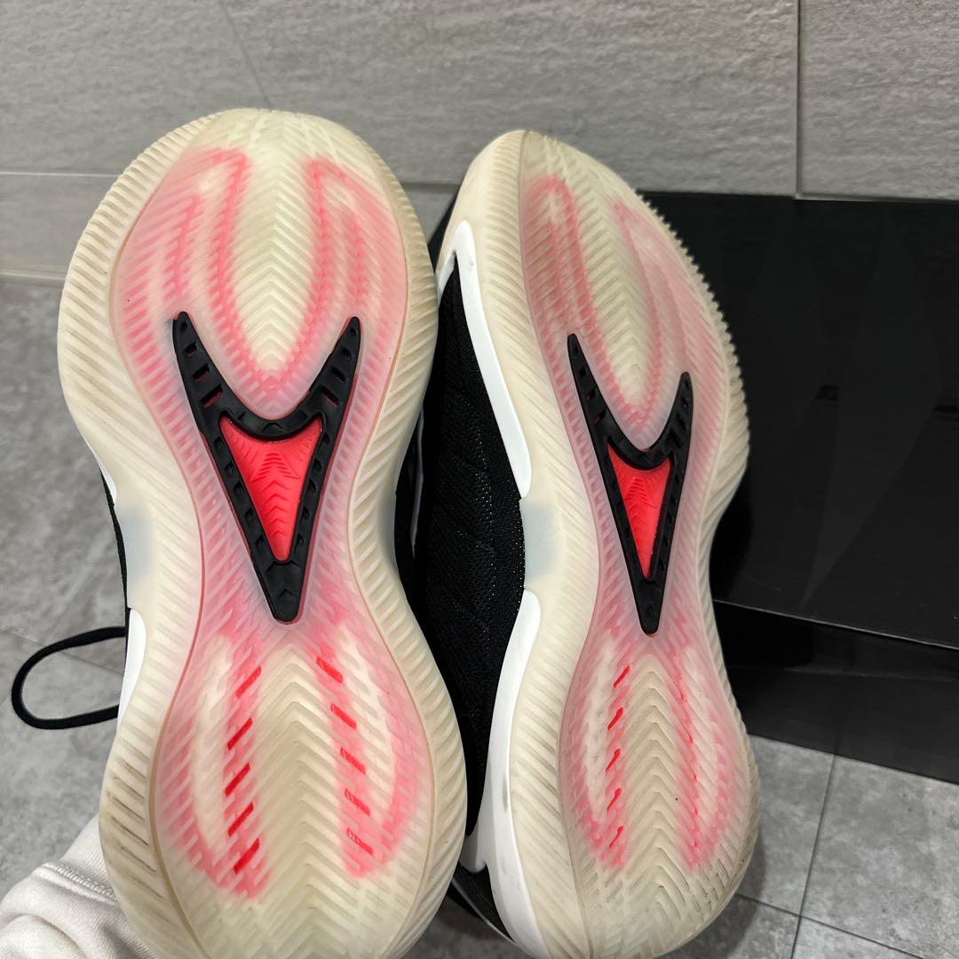 Adidas Anthony Edwards 2（AE2）アンソニーエドワーズ2