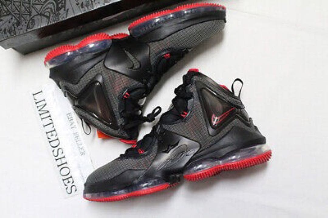 NIKE LEBRON 19 ナイキ レブロン 19 CZ0203-001