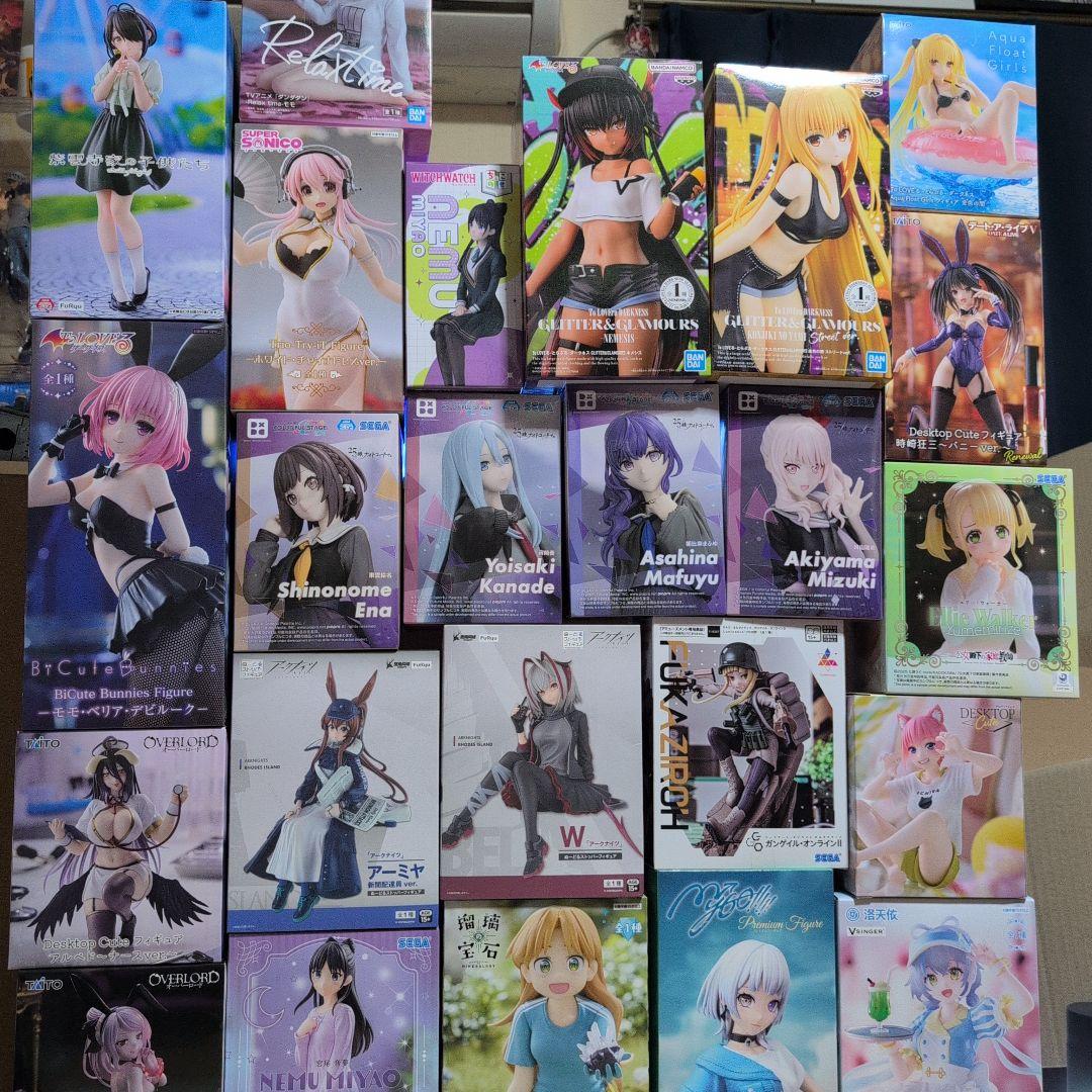 フィギュアセット 多彩なキャラクター　24体セット