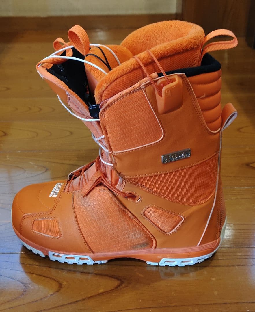 SALOMON スノーボードブーツ オレンジ 26cm