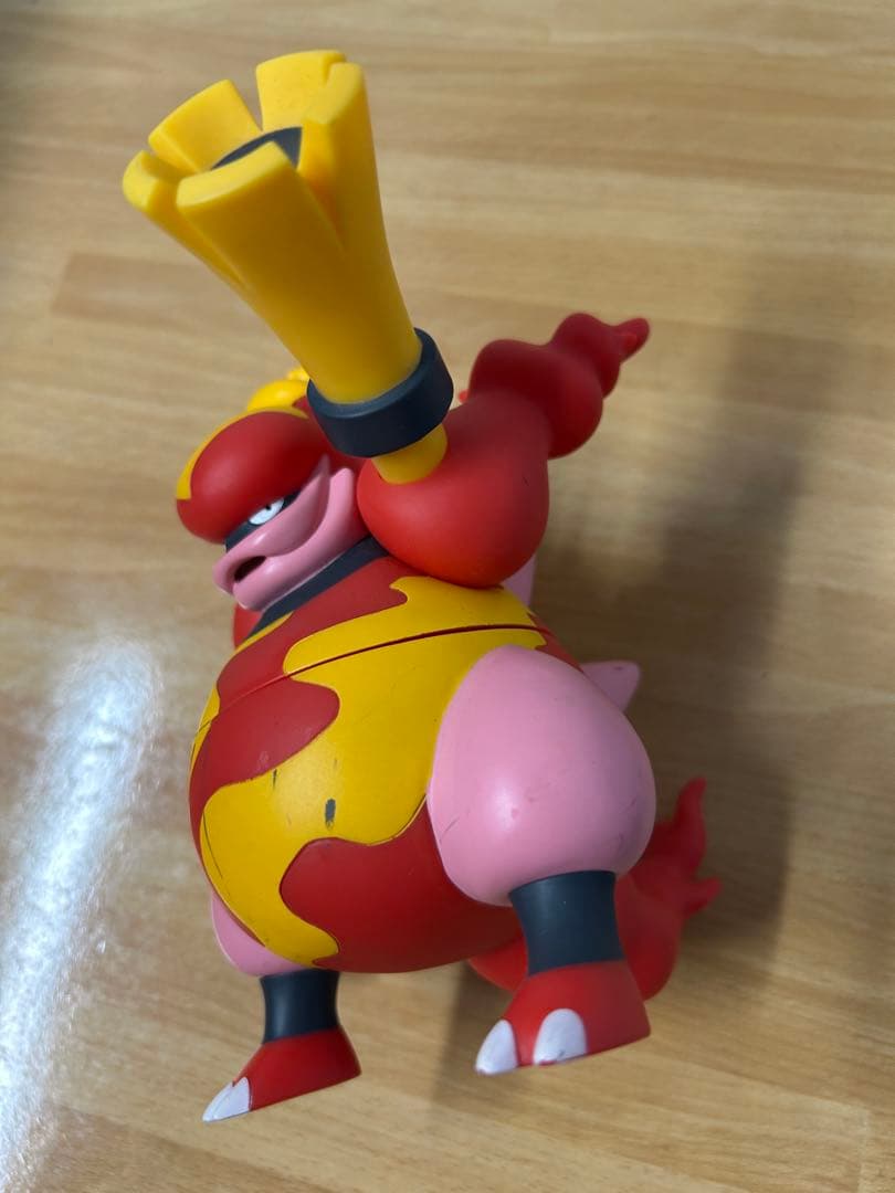 ポケモン　組み立て式DXソフビ フィギュア　パルキア　ルカリオ　ブーバーン