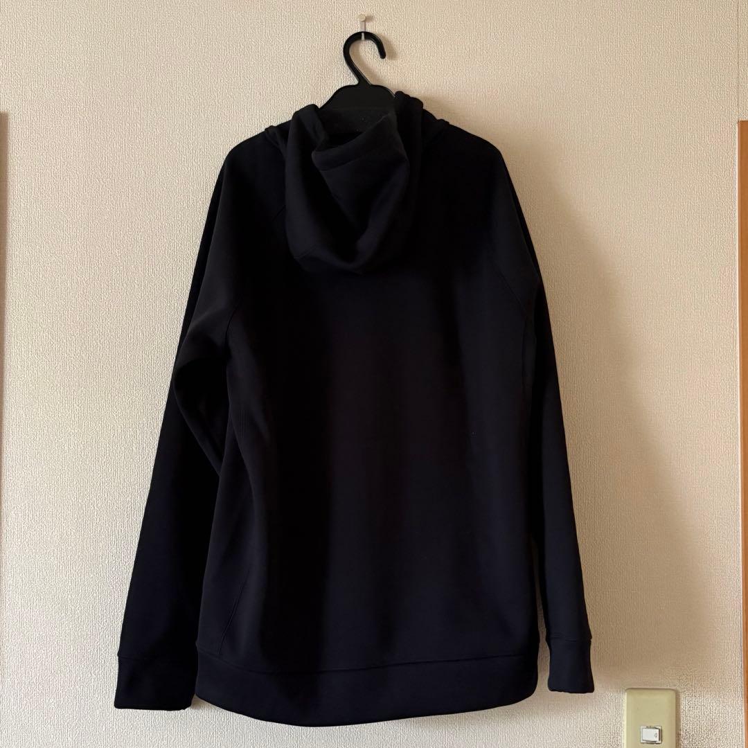 BURTON 撥水パーカー