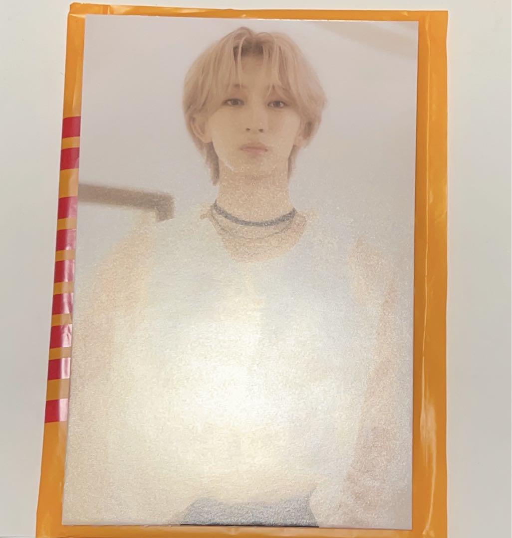 MAZZEL　OnlyYou　展示パネル　ナオヤ