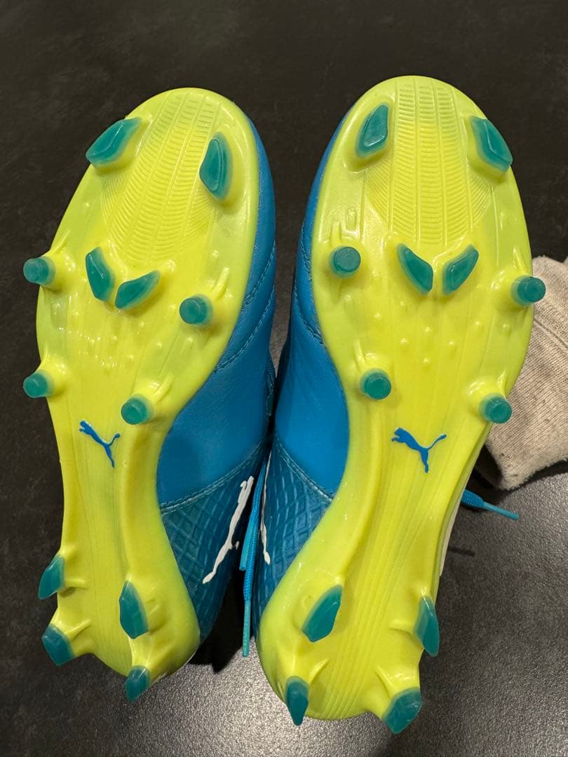 Puma ONE サッカーシューズ 青　FG 25cm