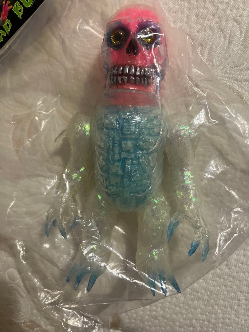 M*B様 スケルトン-X 黄目　ミュータント　スカルヘッドバット