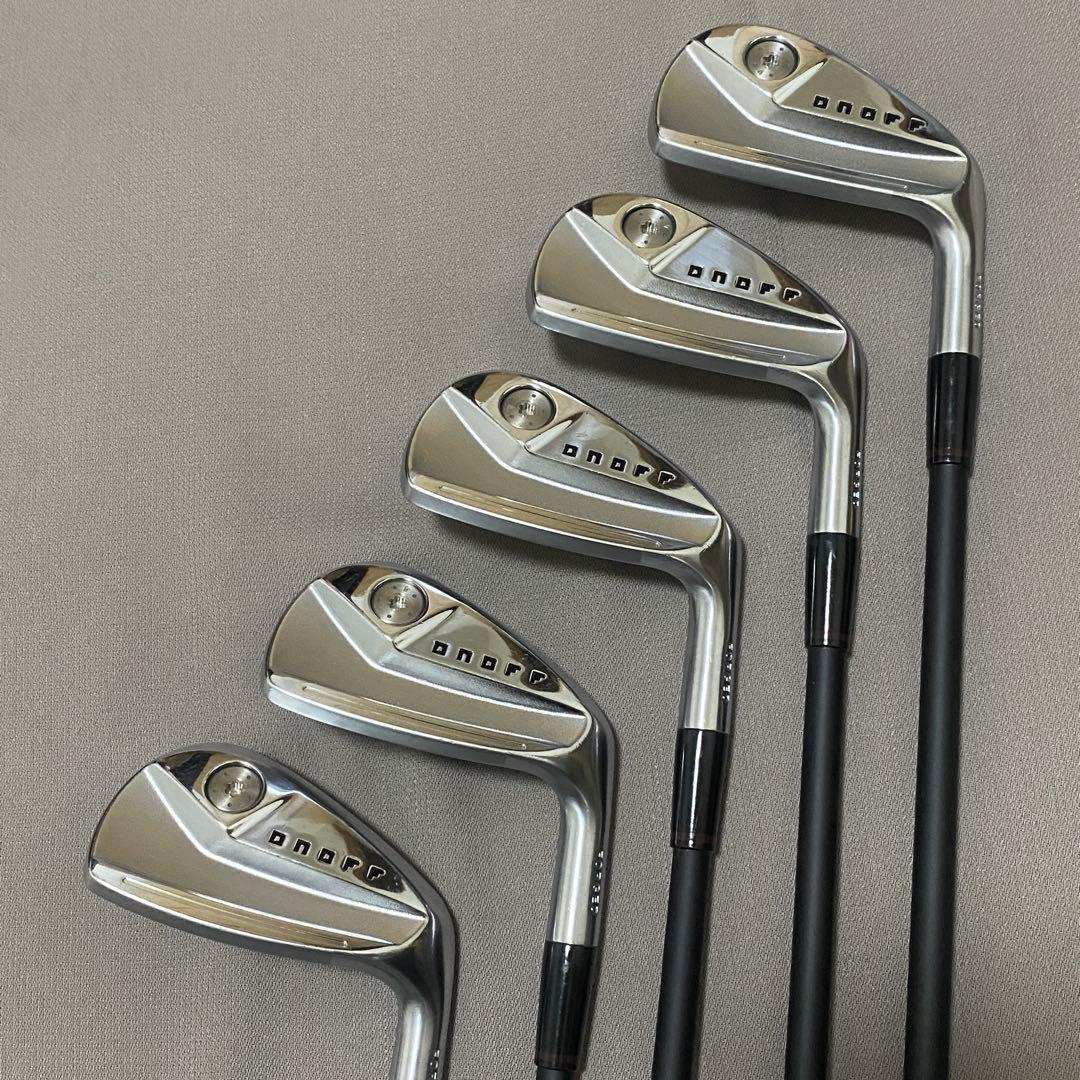 オノフONOFFクロ フォージドアイアン 6〜P 5本セット TRAVIL95S