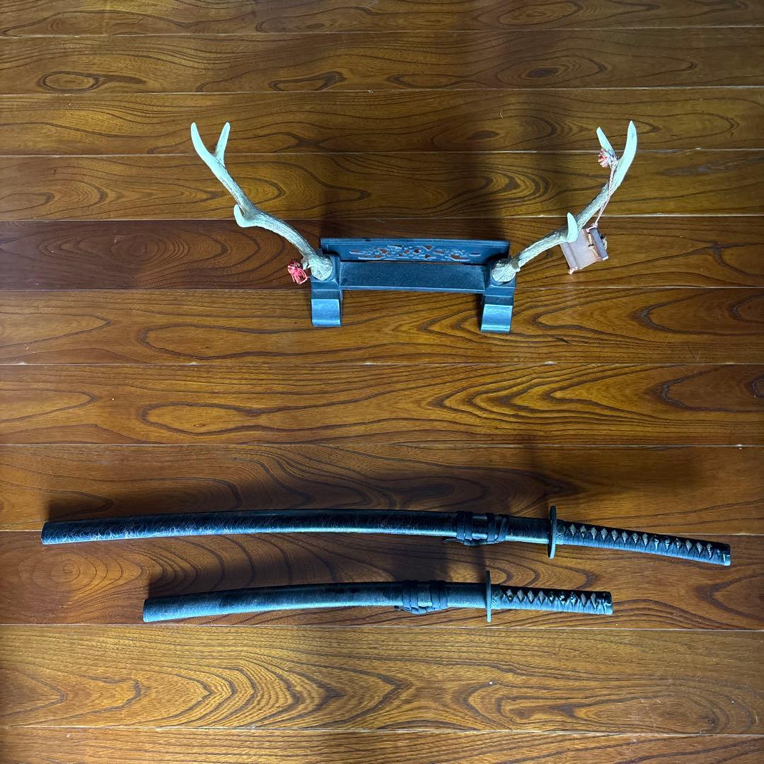 正月限定1月4日まで！日本刀 模造刀黒色鞘 白い柄