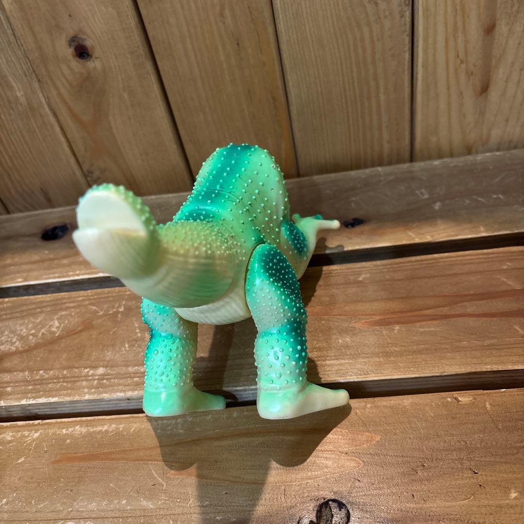 り*う様 ブルマァク ソフビ ガマクジラ