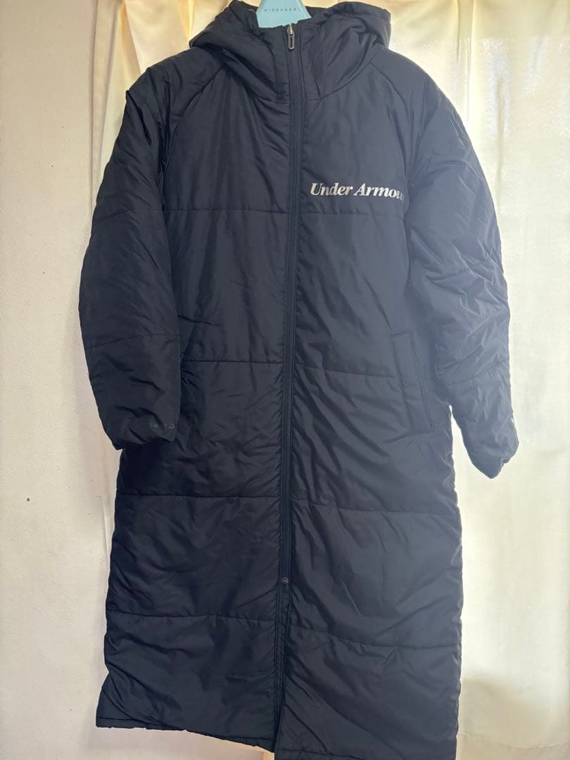 Under Armour ベンチコート 黒