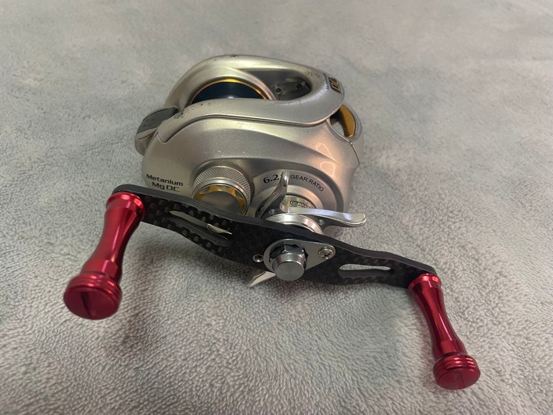 ☆ベイト6機出品☆メタニウムMG DC 右巻き カーボンハンドル