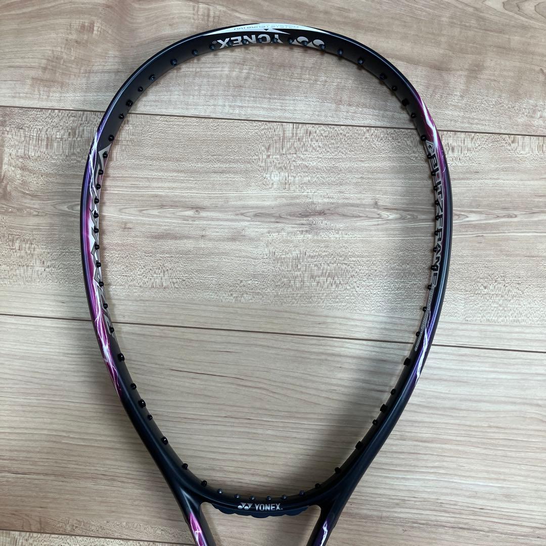 未使用　ソフトテニスラケット　ボルトレイジ5V