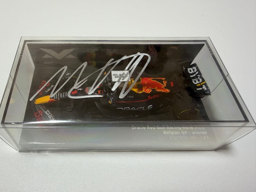 直筆サイン入り F1 マックス・フェルスタッペン 選手 RB18 ベルギーGP