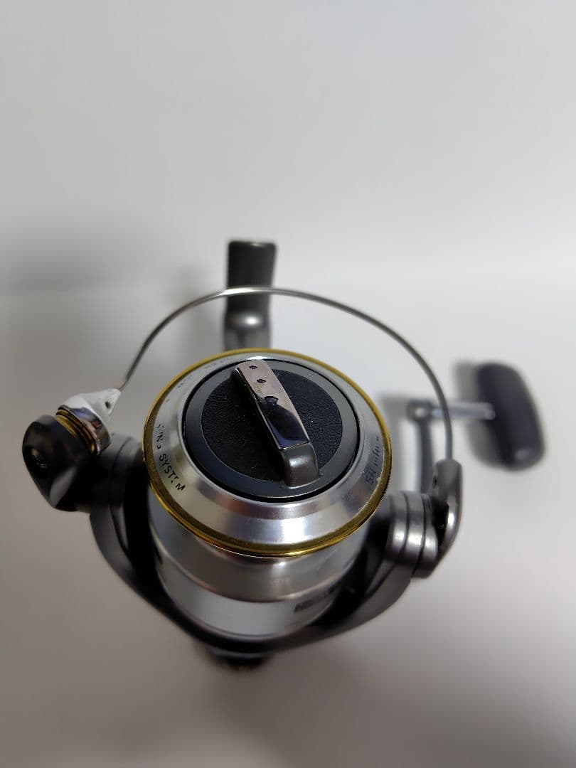 シマノTWINS POWER2500 スピニングリール