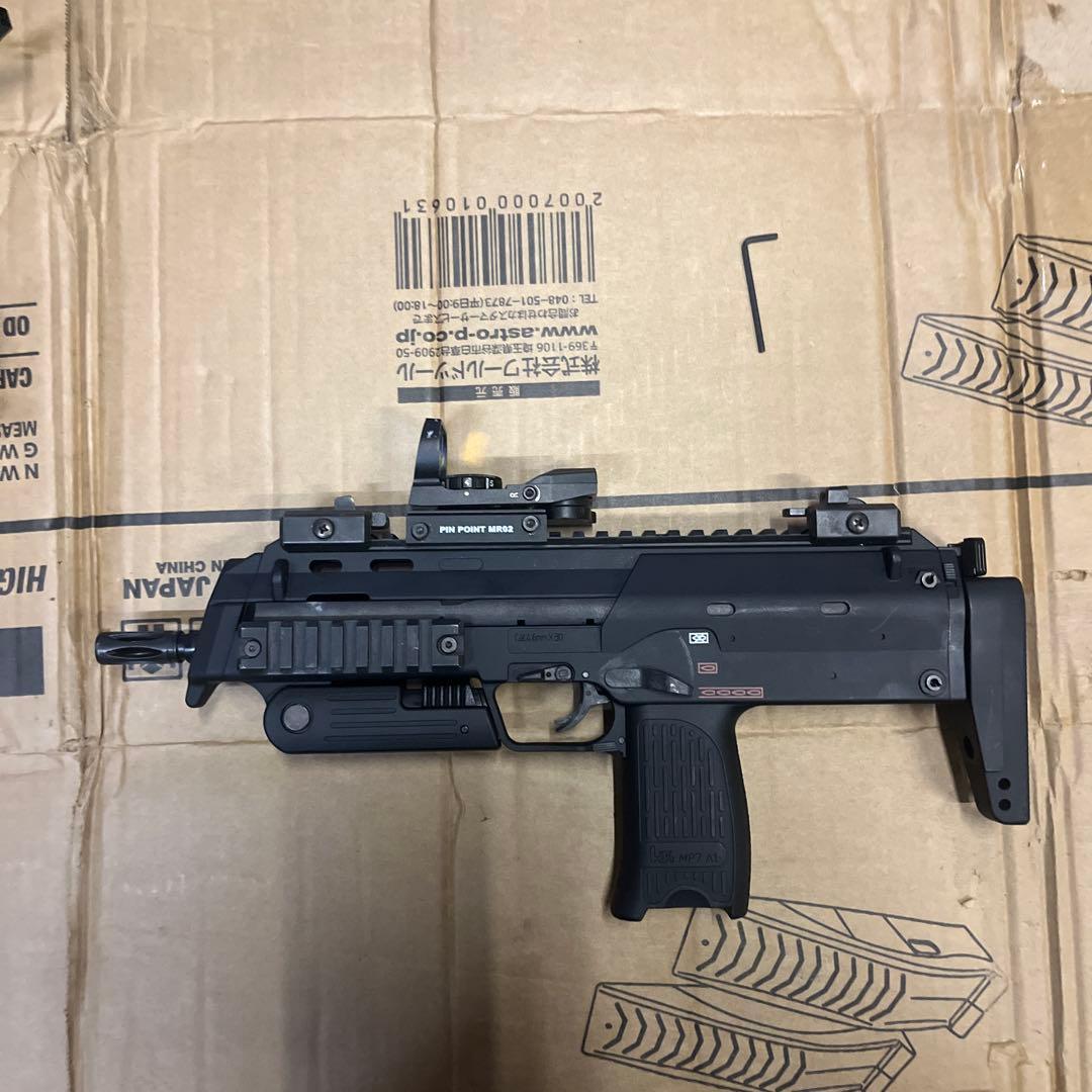 東京マルイ　ガスブローバック　MP7A1 ドットサイト付き　動作確認済み