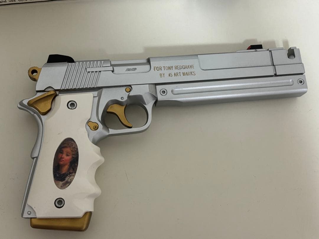 大日本技研　デビルメイクライ　エボニー&アイボリー　ガレージキット完成品 箱有り