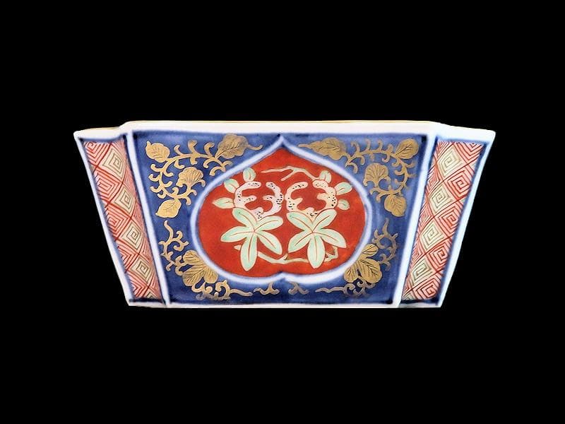 大聖寺伊万里　金襴手　桃に柘榴　大樹に欄干の図　四方角向付　E101AS-CQi