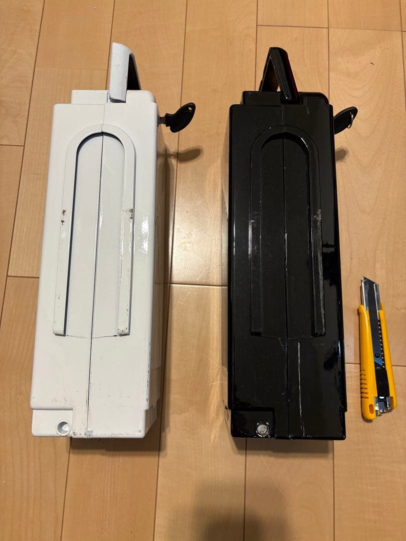 24V12AH大容量バッテリー折り畳型電動自転車 E-BIKE 白のみ　充電器付