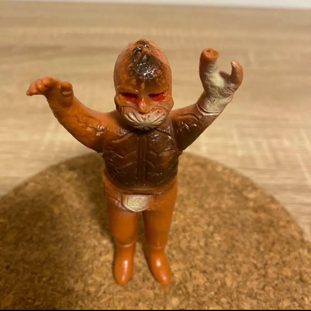 当時物　昭和レトロ　旧バンダイ ミニソフビ 仮面ライダーサソリ男　石森プロ　東映