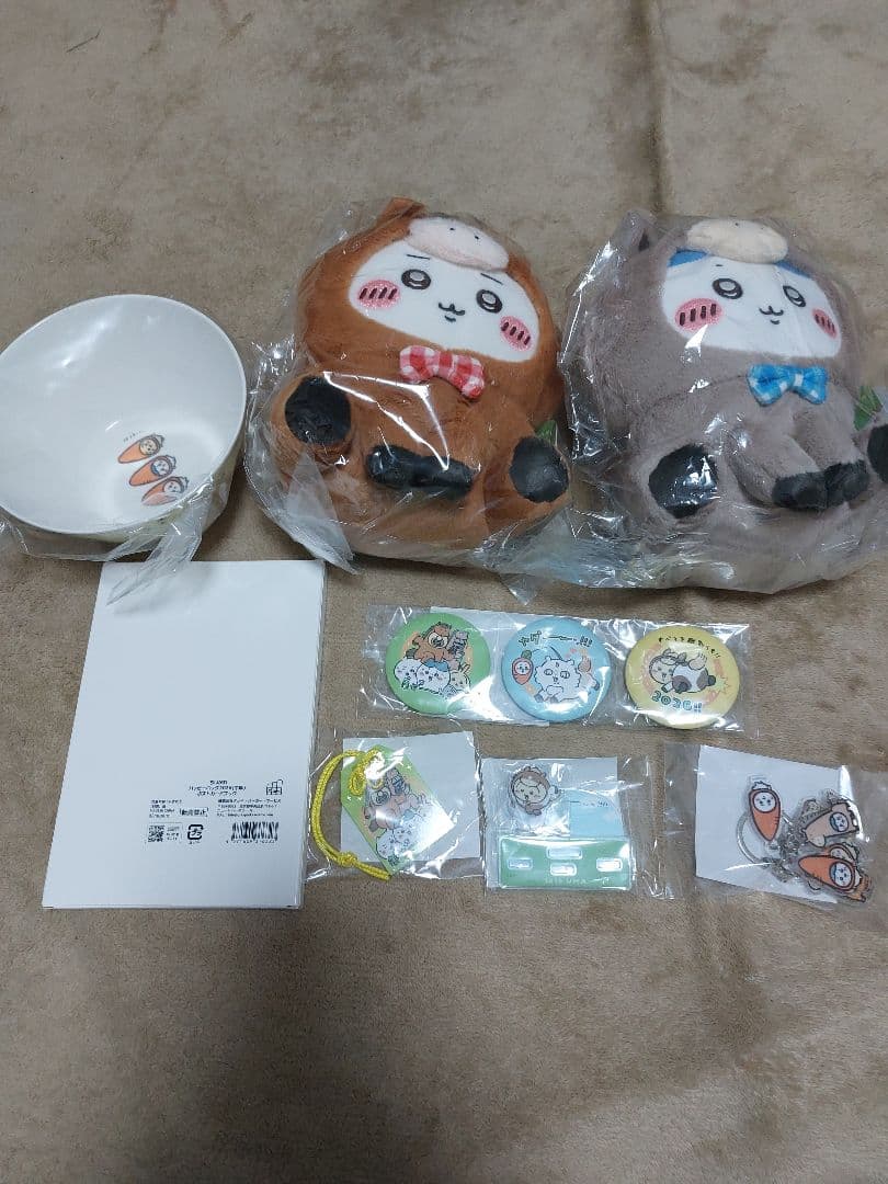 ちいかわグッズまとめ売り5ページに渡ります