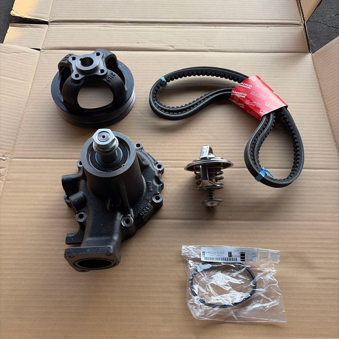 日野自動車 エンジン ウォーターポンプセット