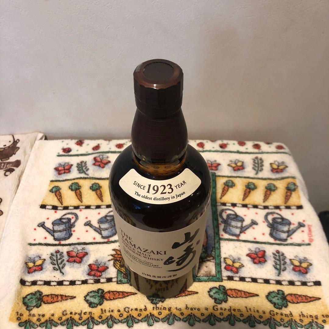 サントリーシングルモルトウイスキー　山崎　700ml
