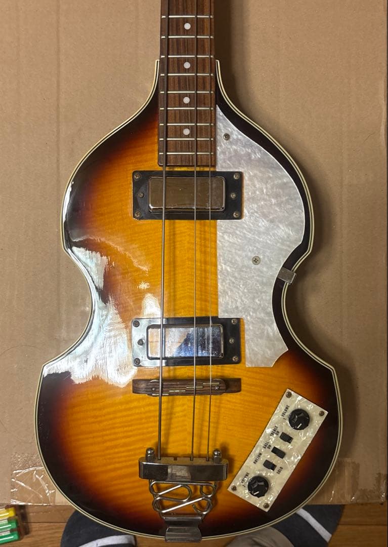 Legend バイオリンベース