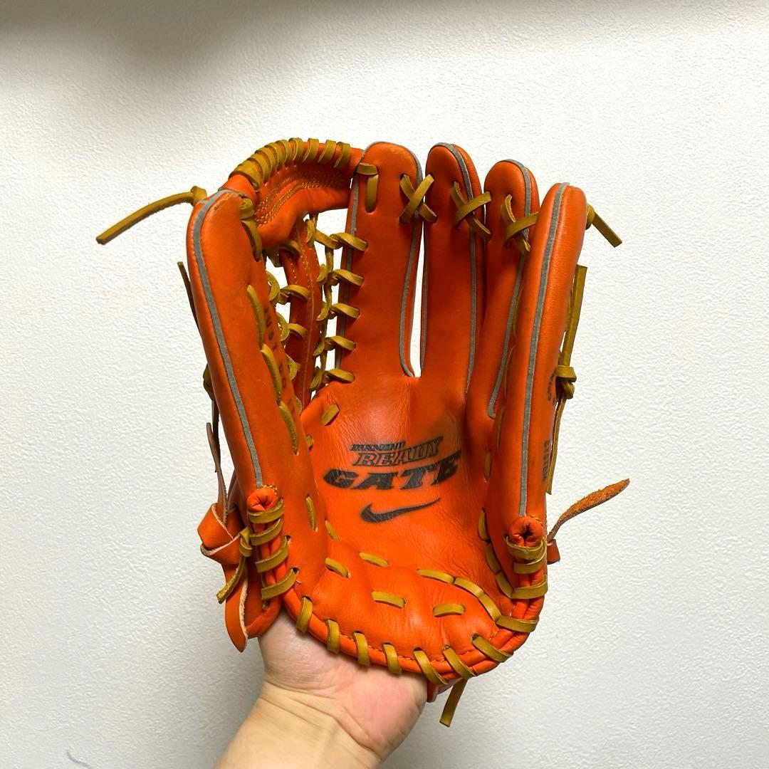 ナイキ ダイヤモンドレディ 型抜群 即戦力 極美品 軟式 外野手用グローブ