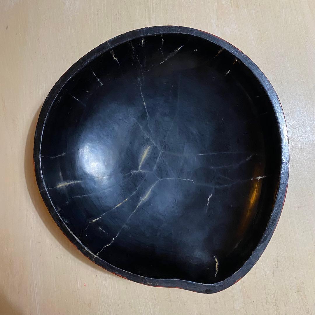 中国骨董:赤い漆器の蓋もの(桃の実と花)