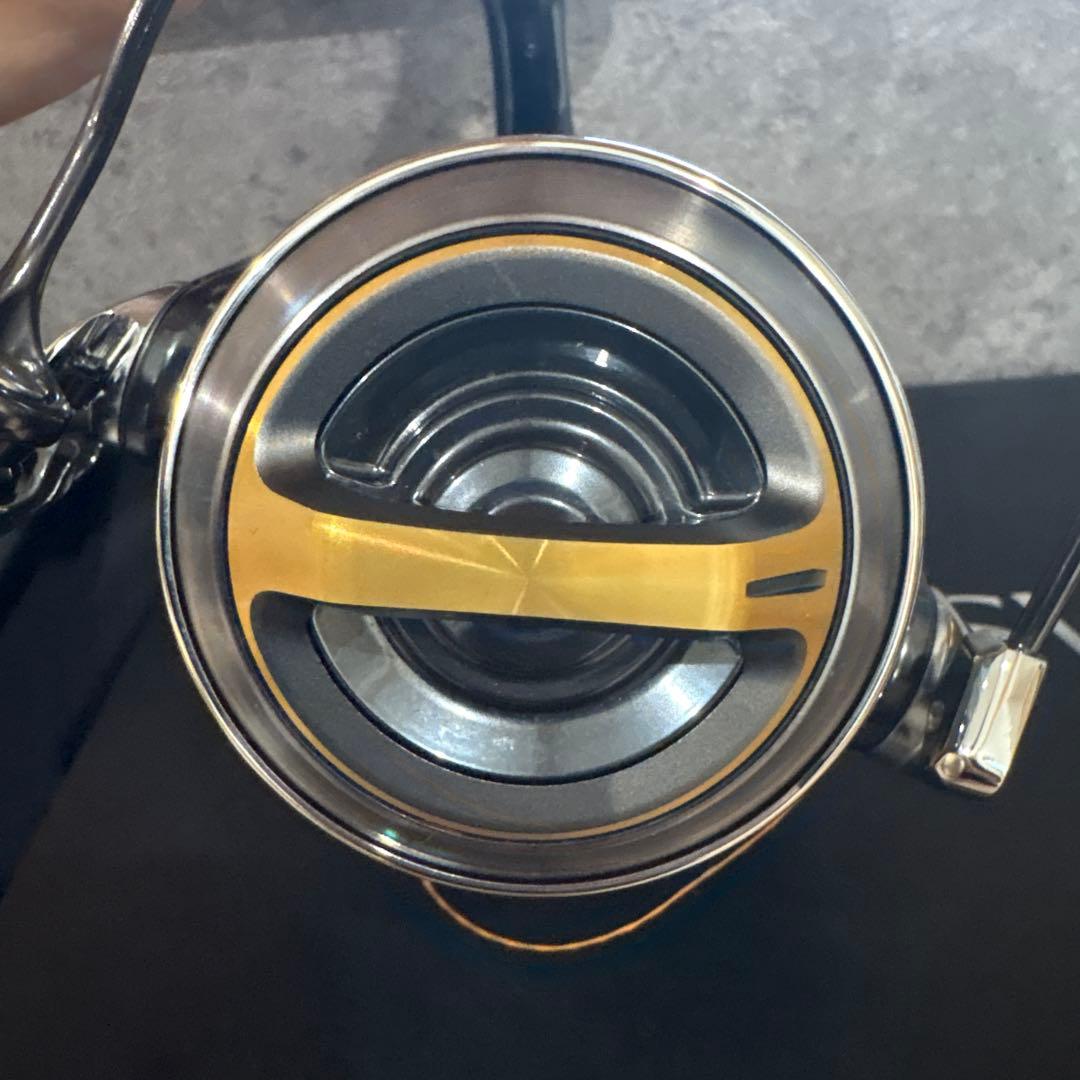 SHIMANO 25 ステラSW 8000HG スピニングリール 美品