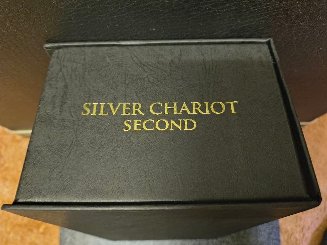 JOJO スワロフスキー　シルバーチャリオット