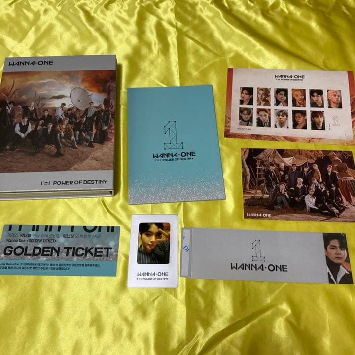 Wanna One ワナワン　CD アルバム