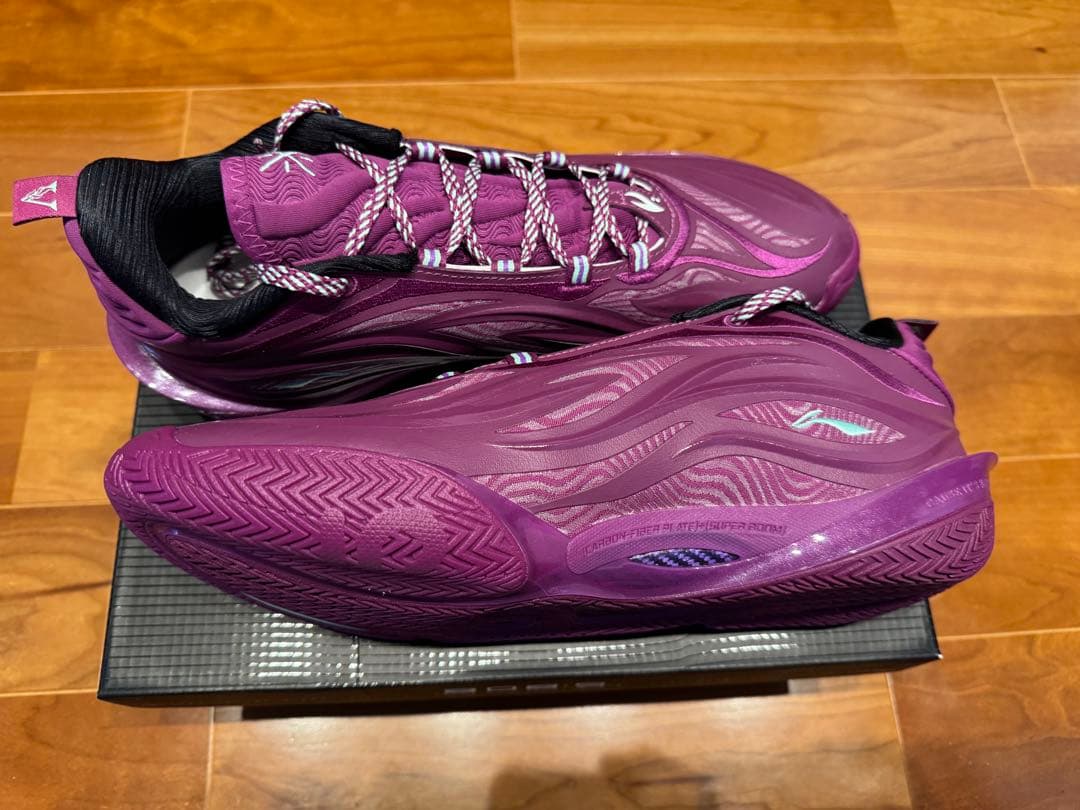 Wade 808 5 Ultra V2「ラベンダー」