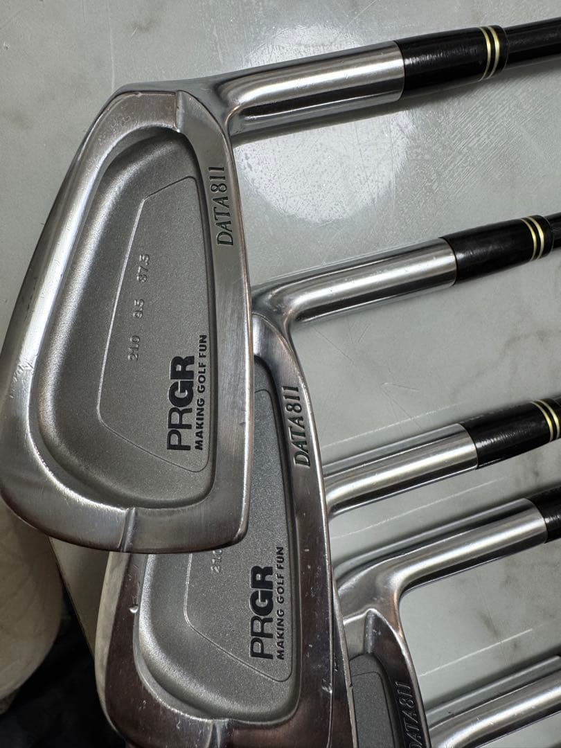 PRGR アイアンセット ステンレススチール カーボンシャフト