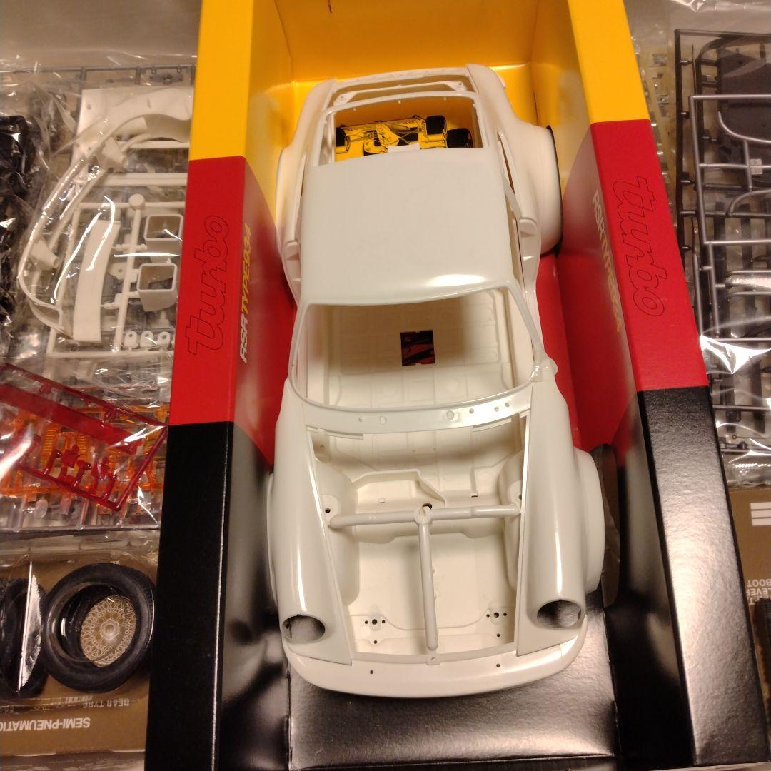 Tamiya 1:12 Porsche Turbo RSR Type 934新品