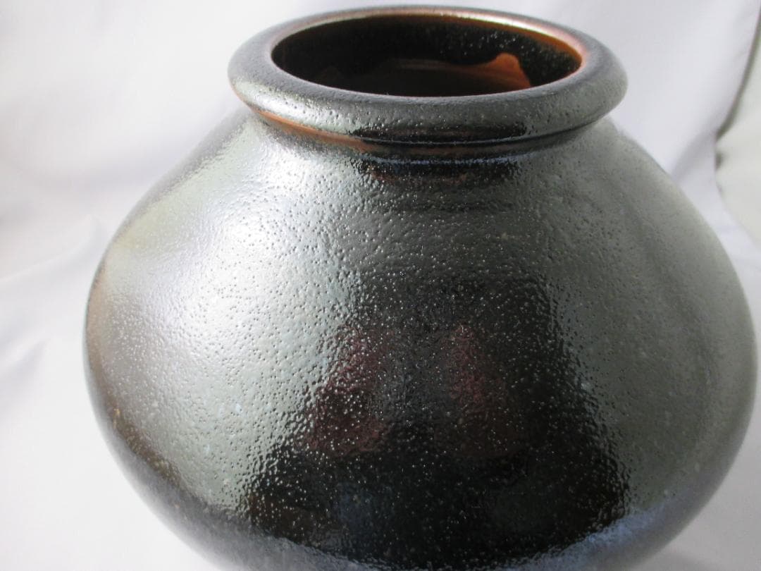 島根県　出西窯　【SHUSSAI】黒釉　柚子肌　壺 花瓶　未使用